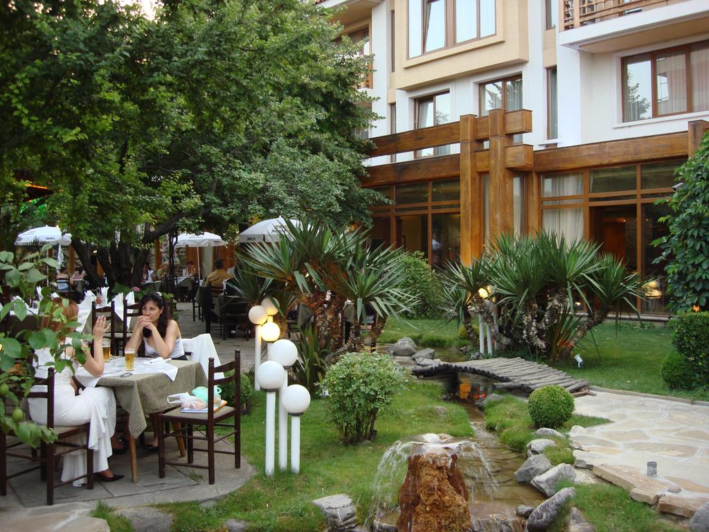Hotel Bozukova House à Sliven Extérieur photo