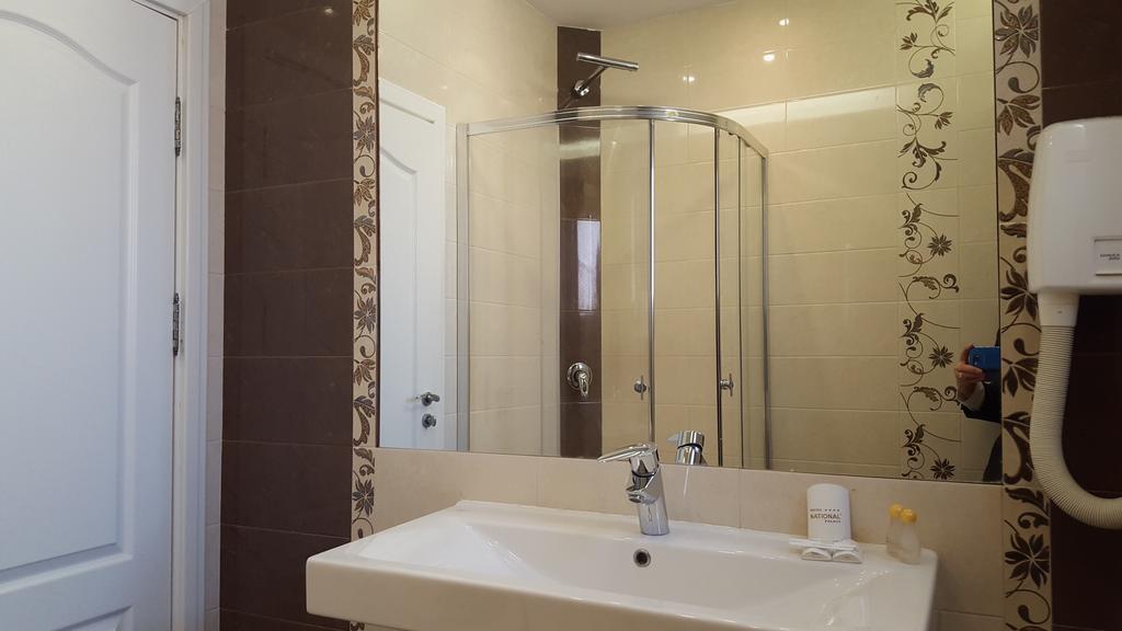 Hotel Bozukova House à Sliven Chambre photo