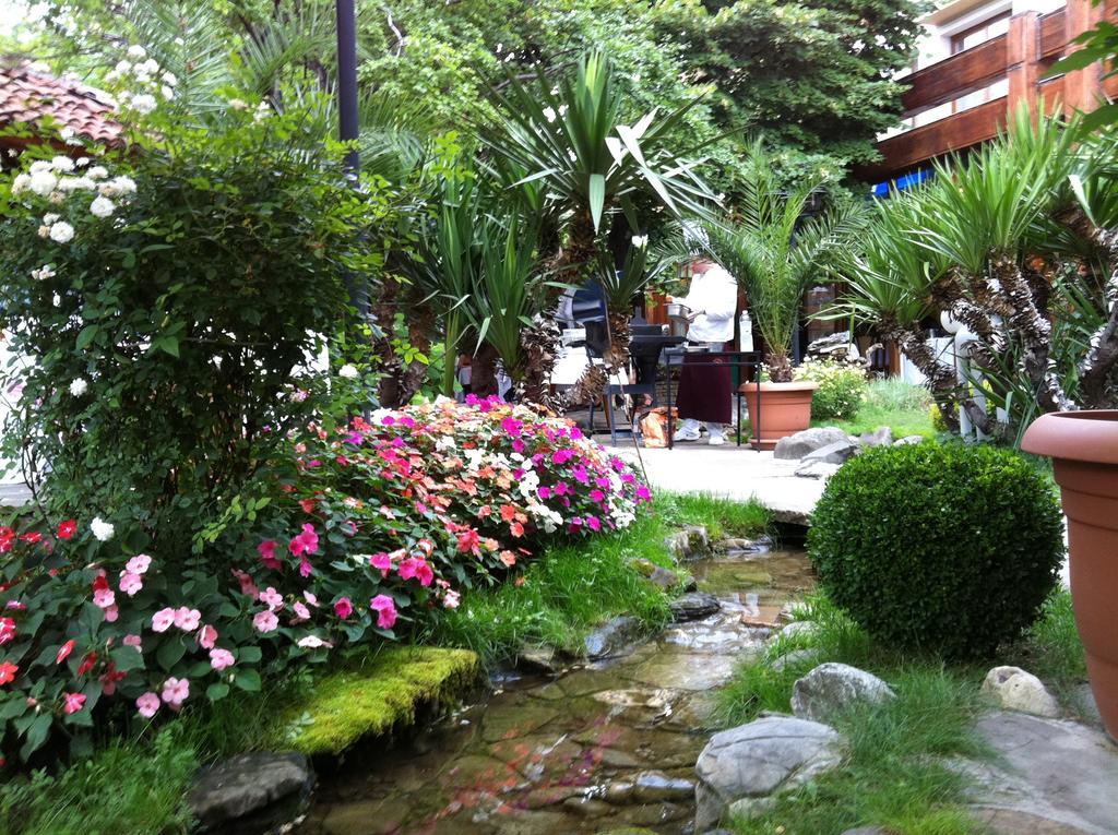 Hotel Bozukova House à Sliven Extérieur photo