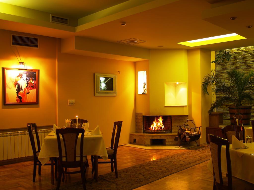 Hotel Bozukova House à Sliven Extérieur photo