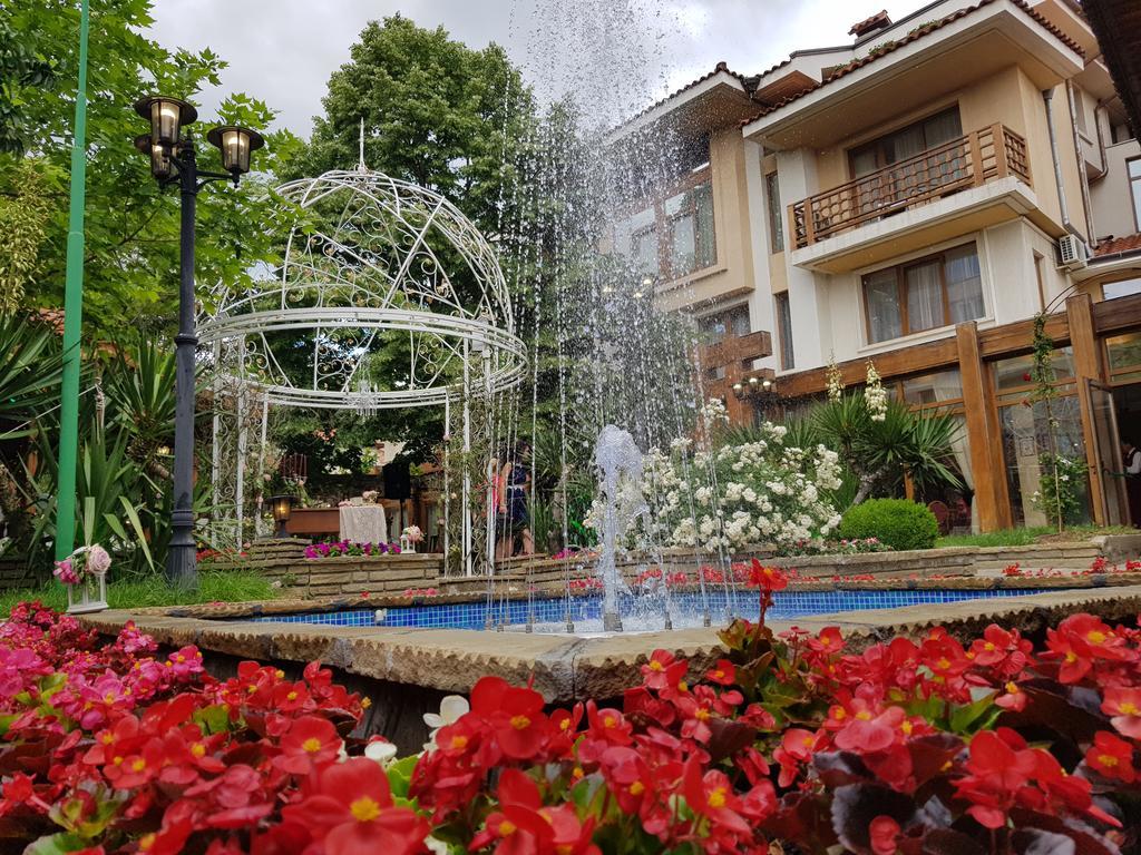 Hotel Bozukova House à Sliven Extérieur photo